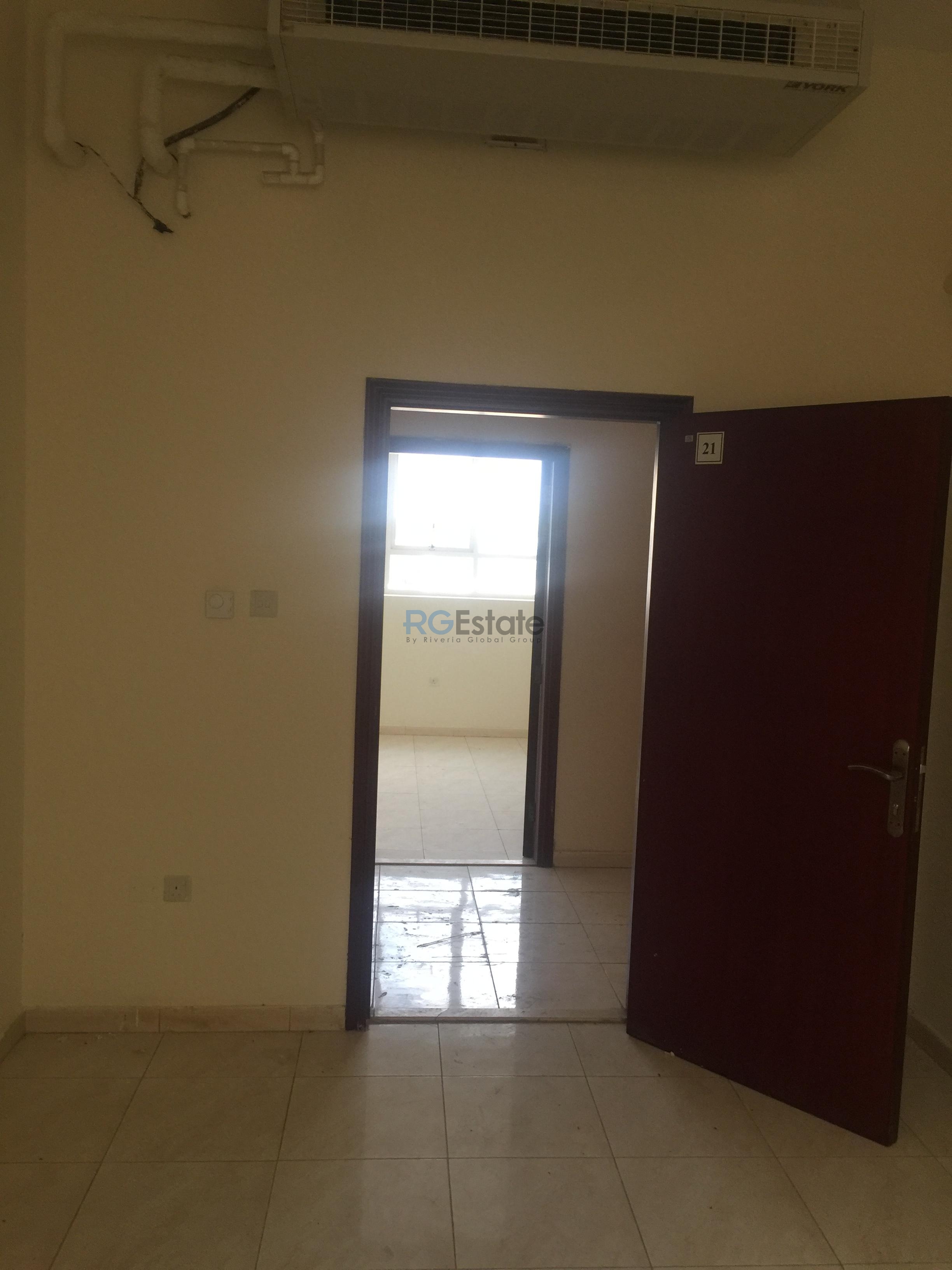 100 rooms Labour Camp for Sale in Dubai Investment Park. سكن عمال 100 غرفة للبيع في مجمع دبي للاستثمار.  | RGEstate UAE