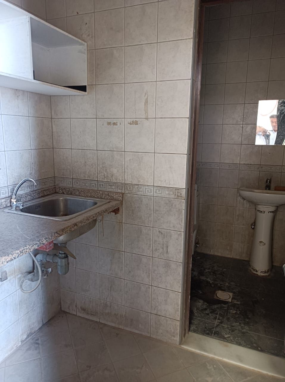 Rented 56,500 Sqft Warehouse with Shops for Sale in Sharjah 18 – Freehold with 7.13% ROI Rented 56,500 Sqft Warehouse with Shops for Sale in Sharjah 18 – Freehold with 7.13% ROI  | RGEstate UAE