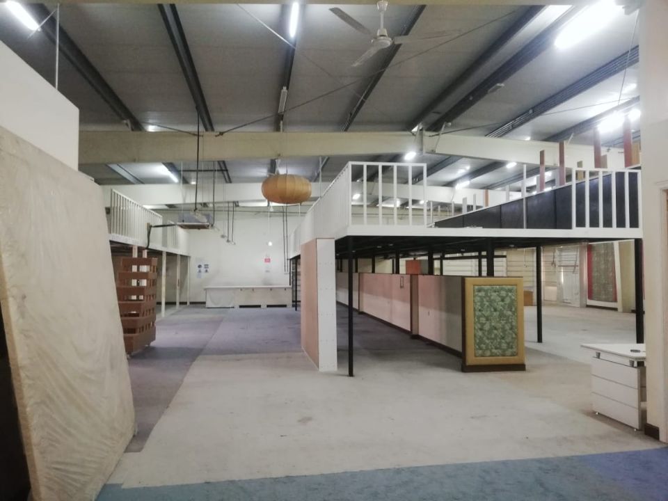 30,000 Sqft Independent Warehouse with Mezzanine Floor Office for rent in Al quoz 30,000 Sqft Independent Warehouse with Mezzanine Floor Office for rent in Al quoz  | RGEstate UAE