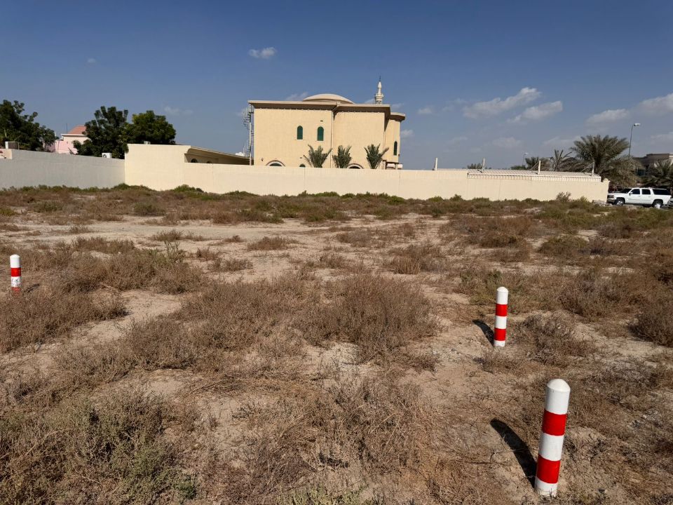 Freehold 17,000 Sqft Villa Plot For Sale In Al Mizhar 1 Freehold 17,000 Sqft Villa Plot For Sale In Al Mizhar 1  | RGEstate UAE