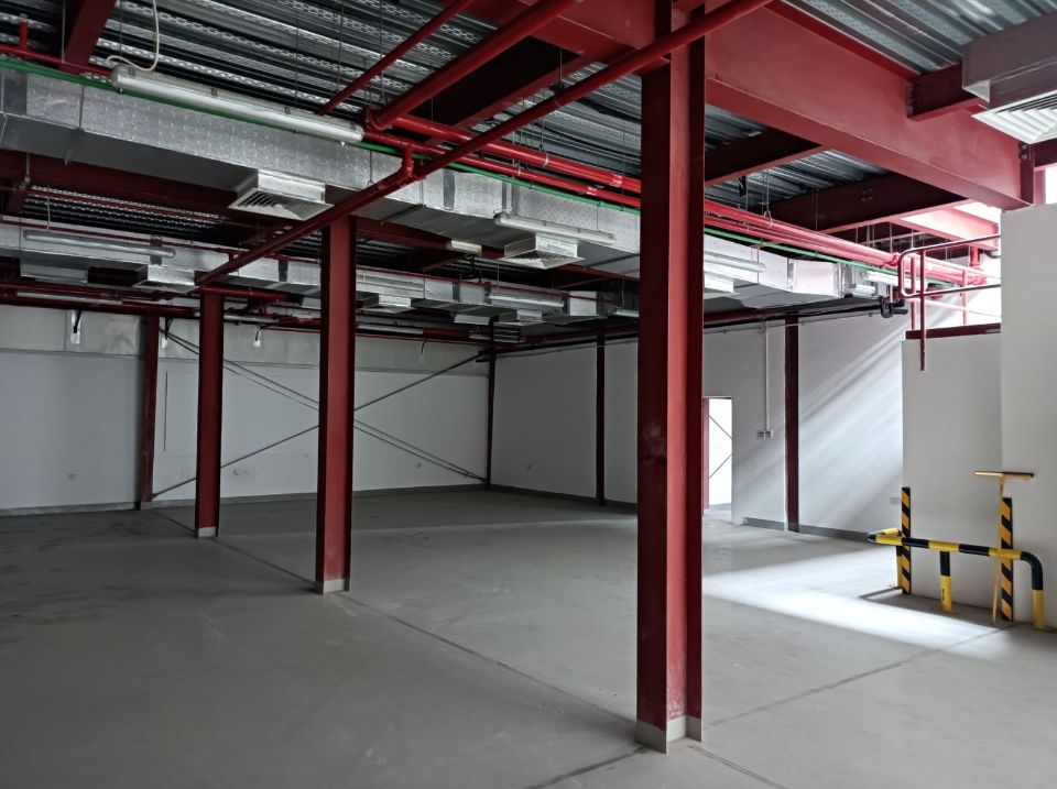 11,000 Sqft Warehouse with Mezzanine Floor for Rent in Al Warsan (Brand New) 11,000 Sqft Warehouse with Mezzanine Floor for Rent in Al Warsan (Brand New)  | RGEstate UAE