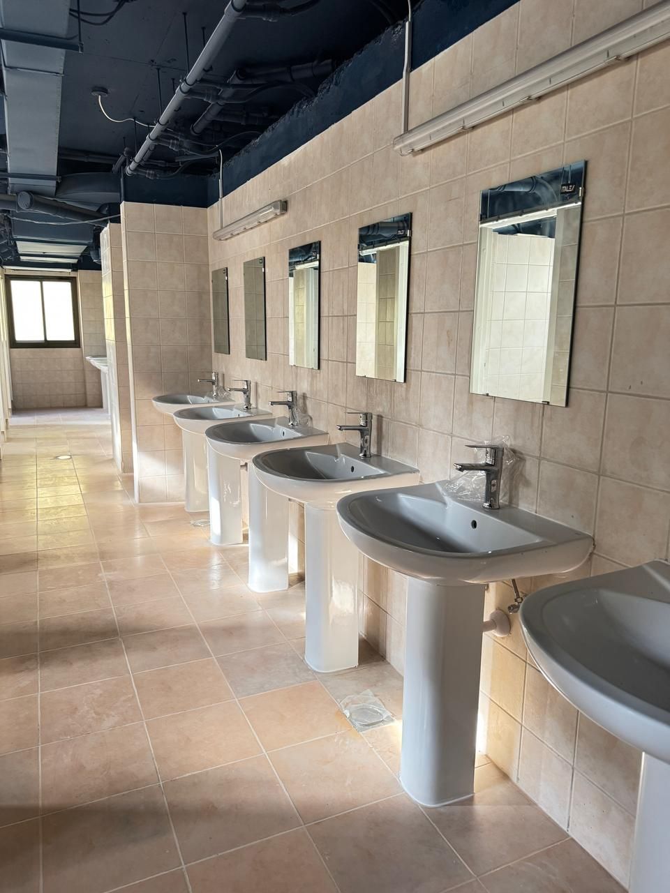 Rented 156 Rooms Labour Camp for Sale in Al Ttay, Al Khawaneej Rented 156 Rooms Labour Camp for Sale in Al Ttay, Al Khawaneej  | RGEstate UAE