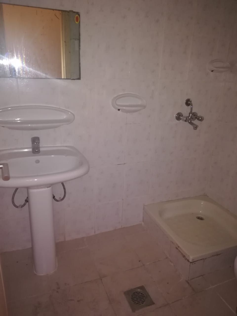 120 Rooms Labour Camp for Rent in Al Quoz, Dubai 120 Rooms Labour Camp for Rent in Al Quoz, Dubai  | RGEstate UAE