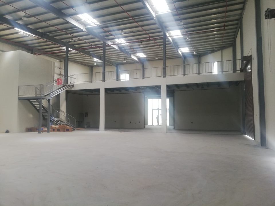 Brand New 14,000 Sq. Ft. Warehouse with Mezzanine Floor for Rent in Umm Al Quwain, UAE Brand New 14,000 Sq. Ft. Warehouse with Mezzanine Floor for Rent in Umm Al Quwain, UAE  | RGEstate UAE